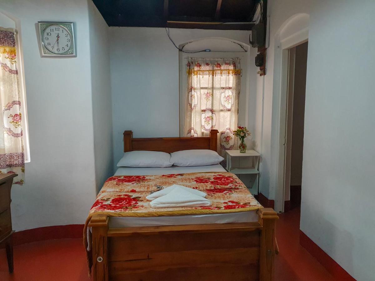 ホテル Ruchi House ヌワラ・エリヤ エクステリア 写真