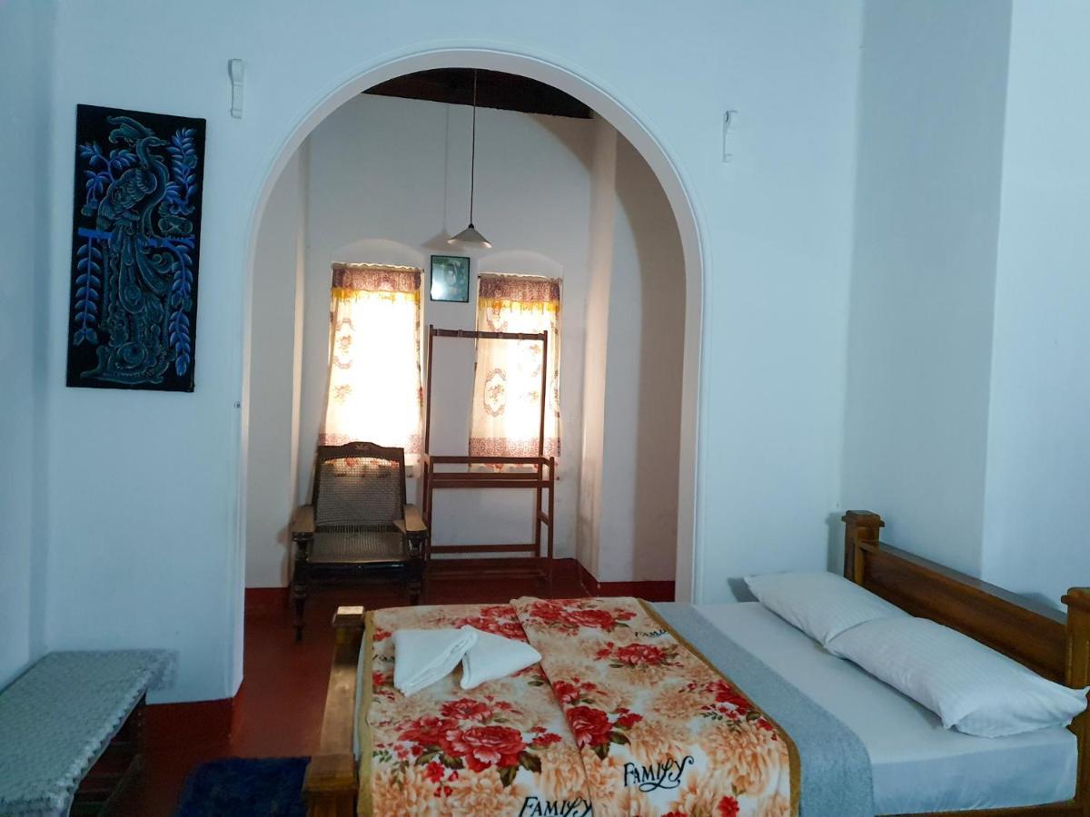 ホテル Ruchi House ヌワラ・エリヤ エクステリア 写真