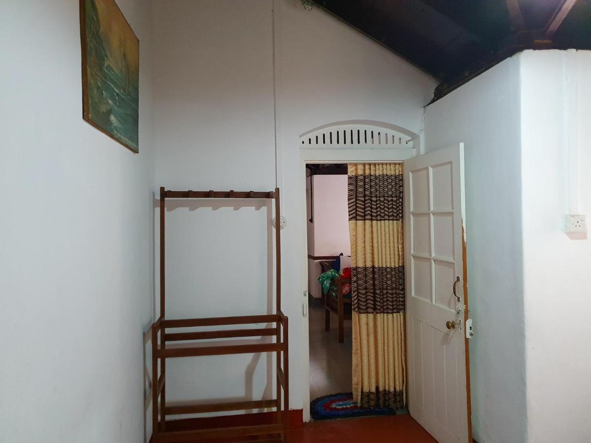 ホテル Ruchi House ヌワラ・エリヤ エクステリア 写真